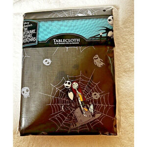 Disney The Nightmare Before Christmas Jack Sally Vinyl Tablecloth 70" Round NEW
